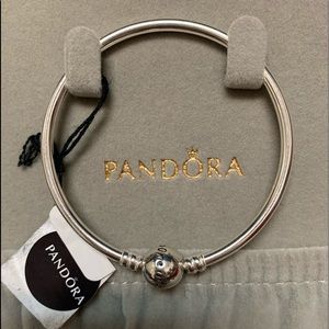 Pandora. Bangle
